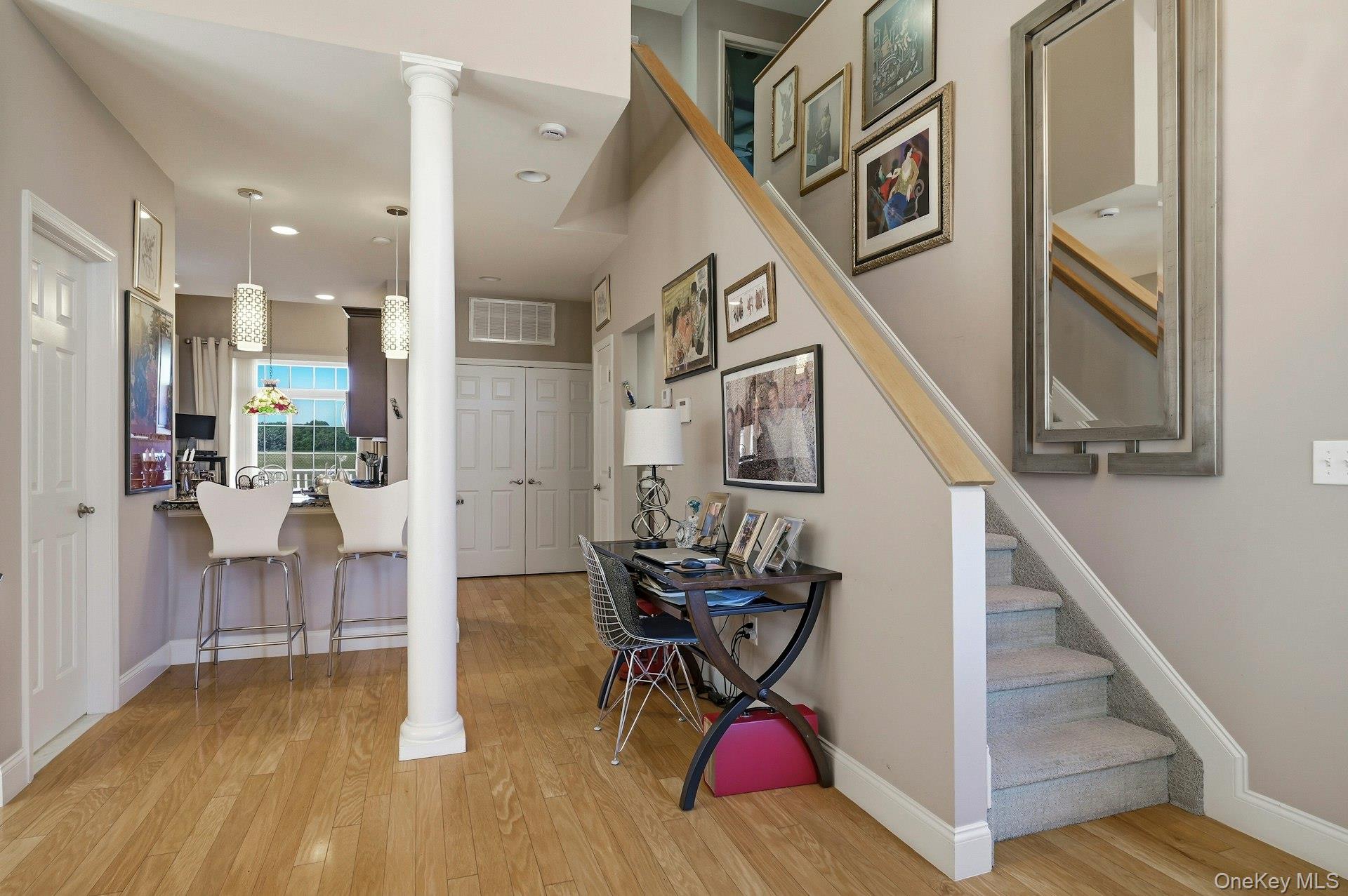 163 AUGUSTA Drive, Unit 163 photo 14