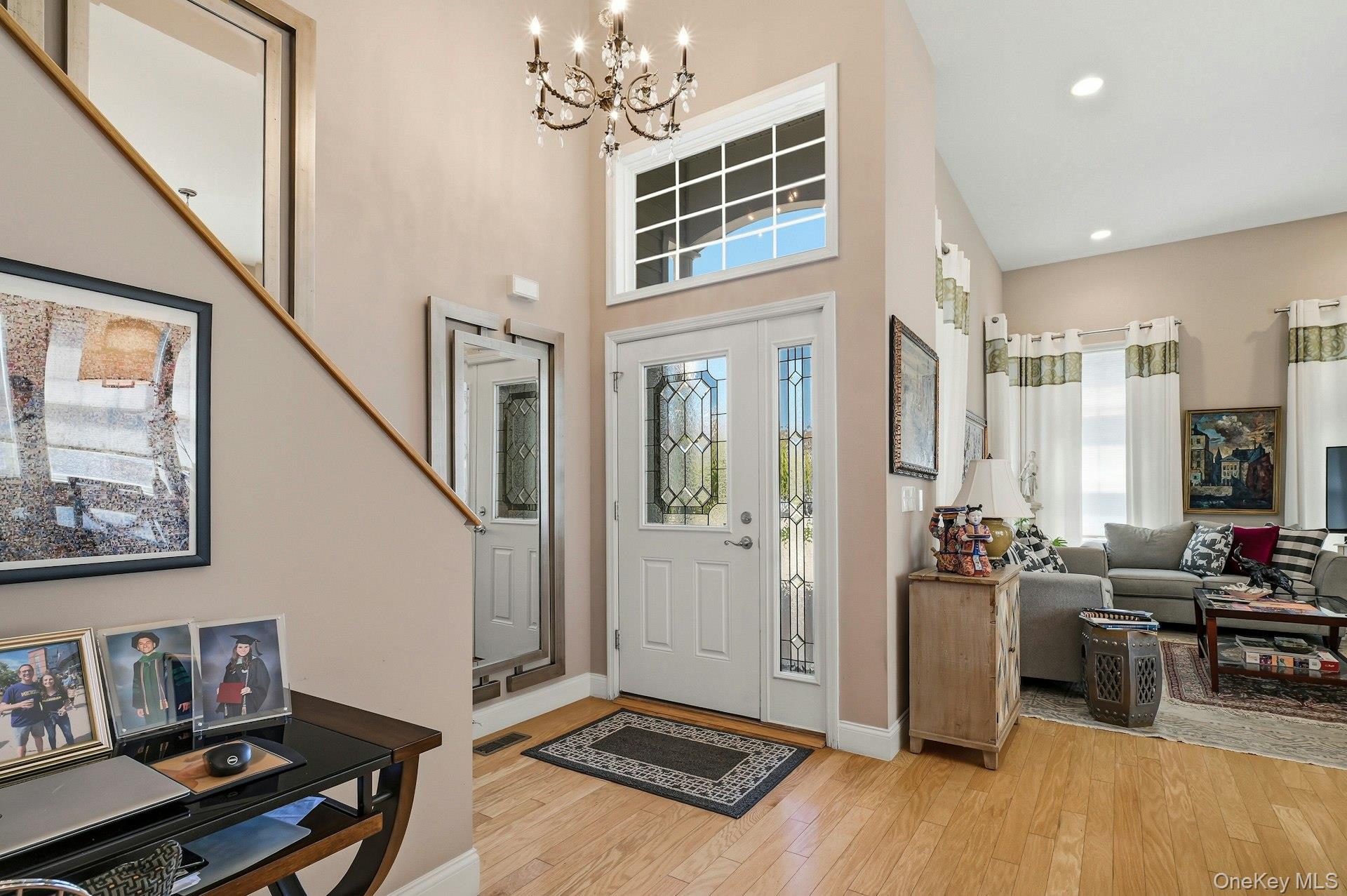 163 AUGUSTA Drive, Unit 163 photo 8