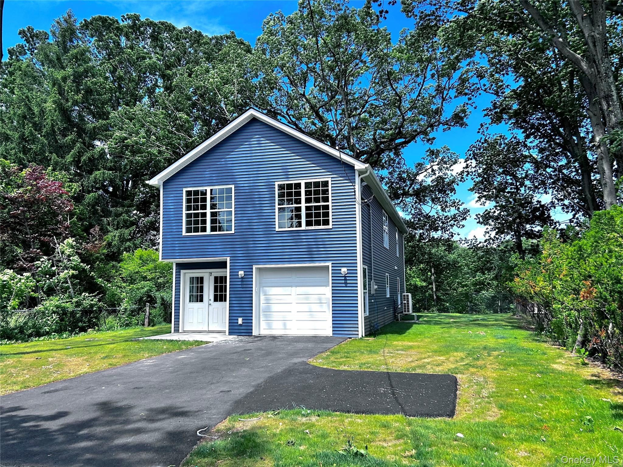 7 Highview Avenue – For Sale photo 2