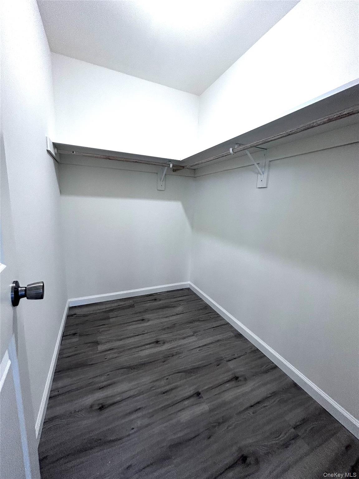 7 Highview Avenue – For Sale photo 14