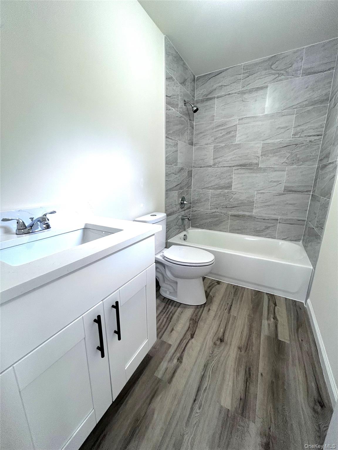 7 Highview Avenue – For Sale photo 23