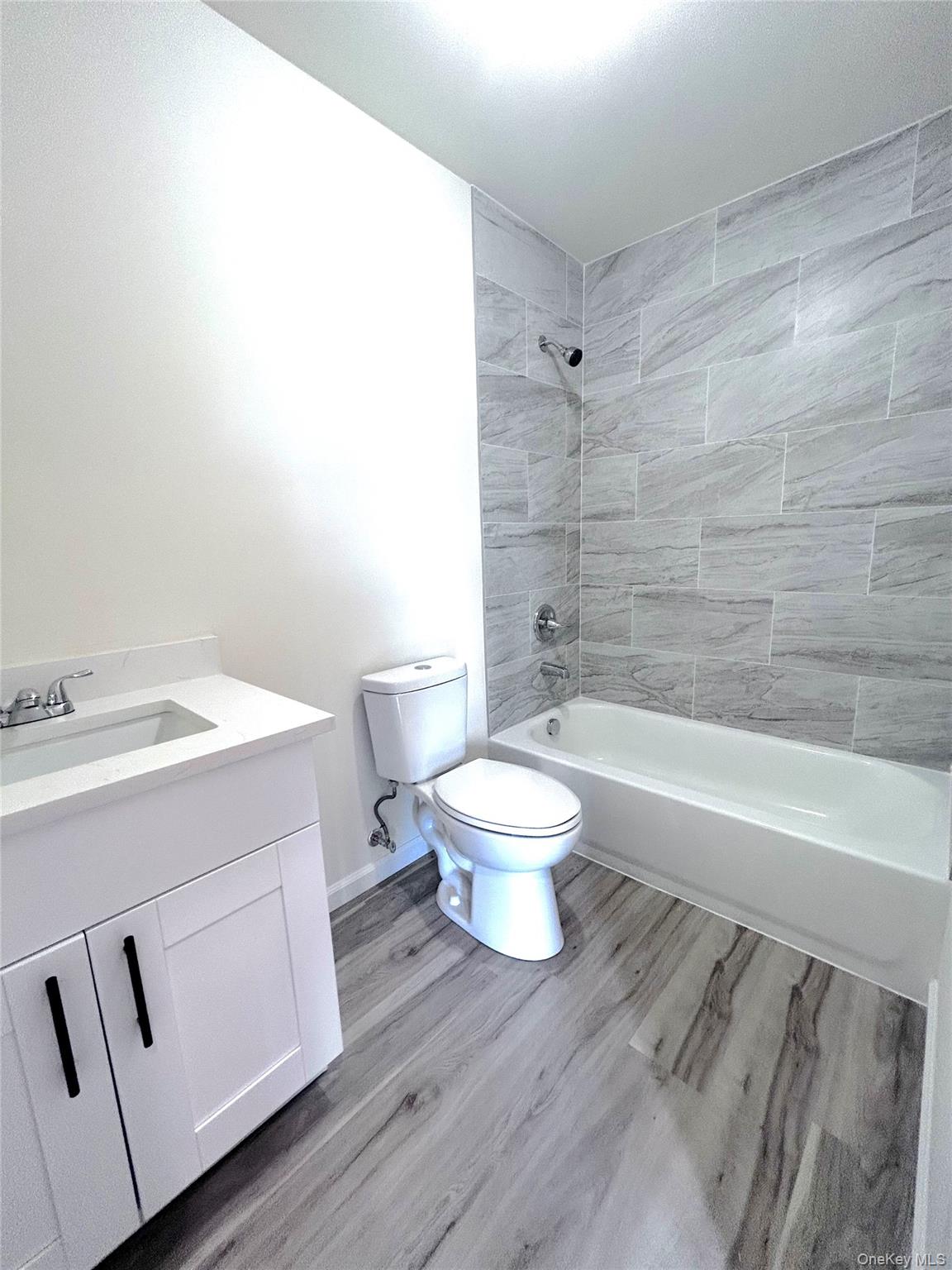 7 Highview Avenue – For Sale photo 18