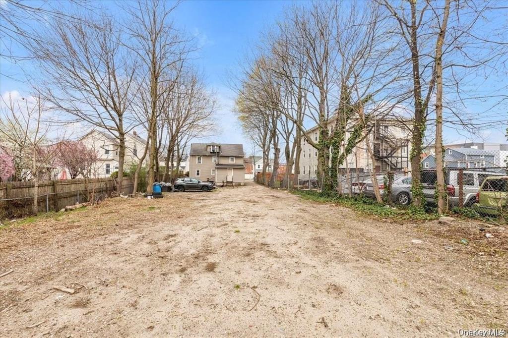 104 Grove Street – For Sale photo 2
