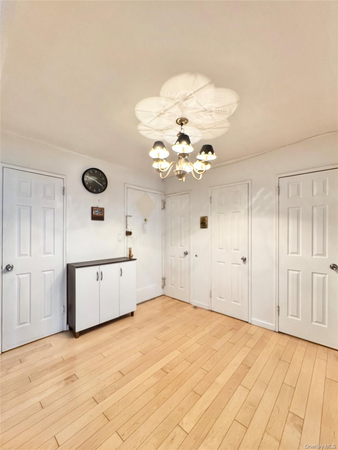 85-14 Broadway, Unit 1K photo 4