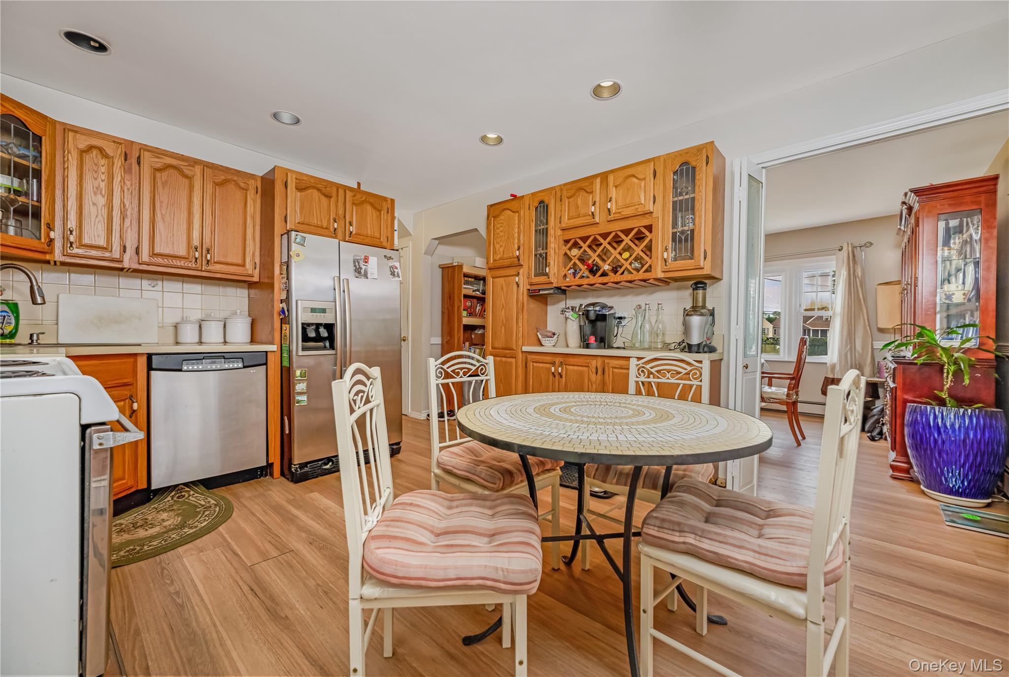 407 Sheridan Boulevard – For Sale photo 9
