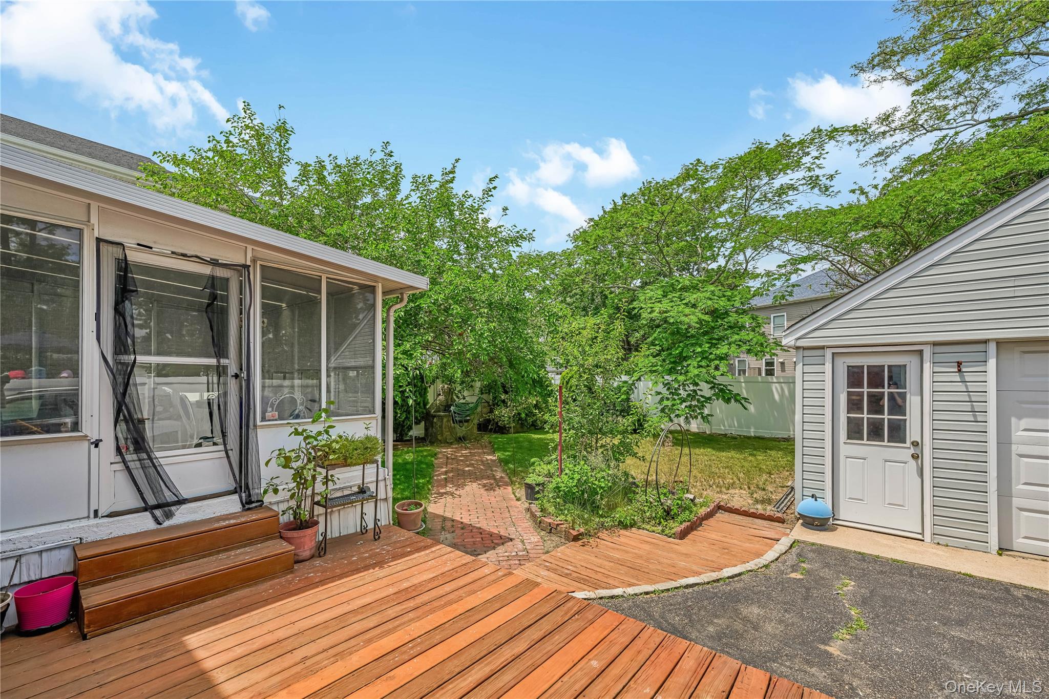 407 Sheridan Boulevard – For Sale photo 21