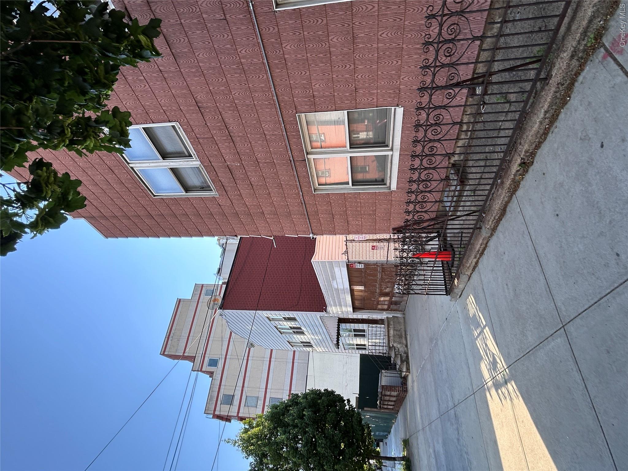 38-12 28th Street – For Sale