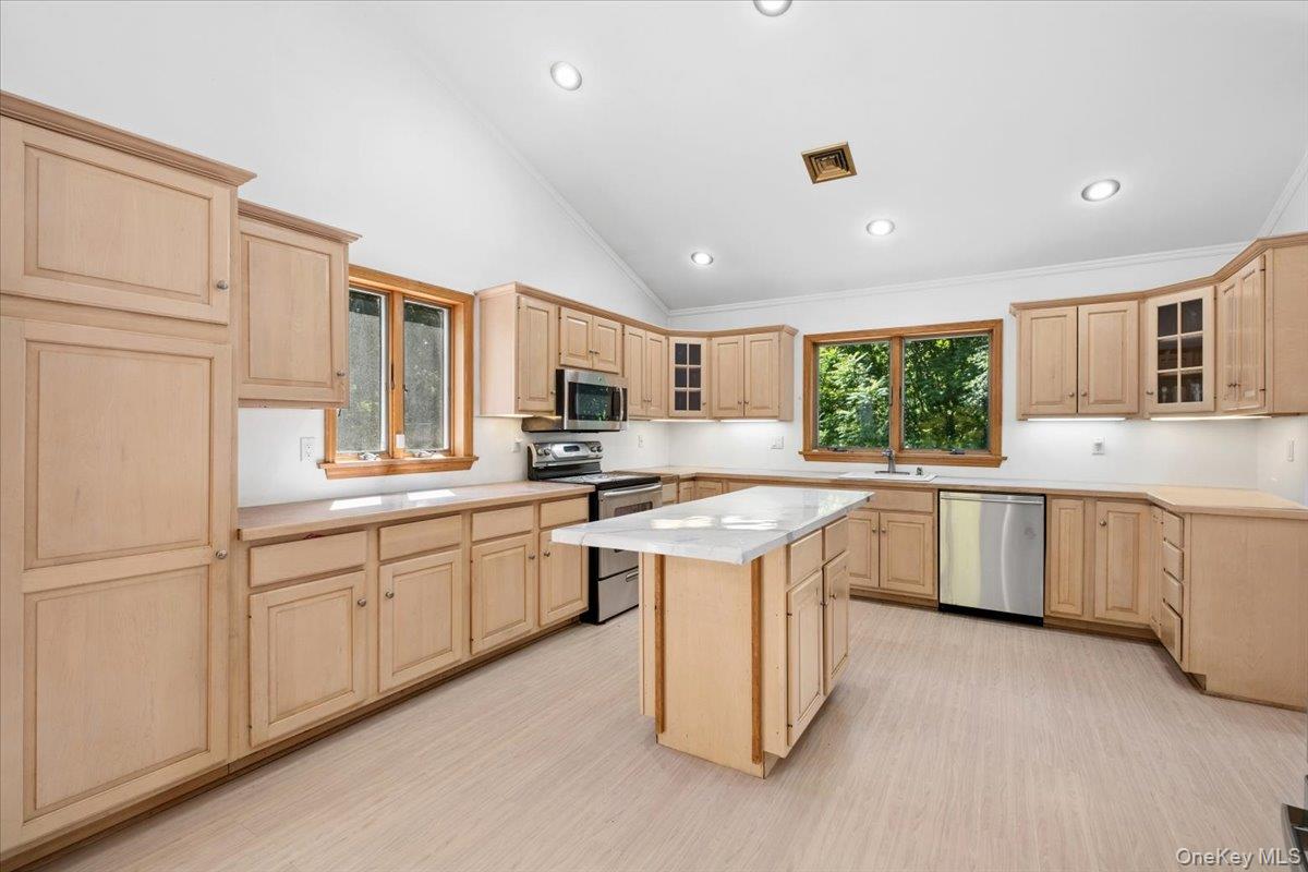 56 School Street – For Sale photo 13