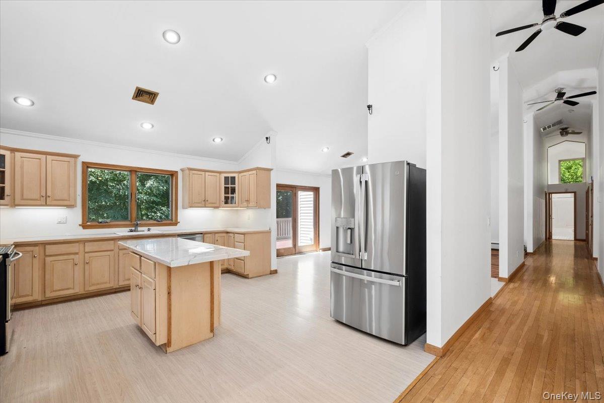 56 School Street – For Sale photo 21