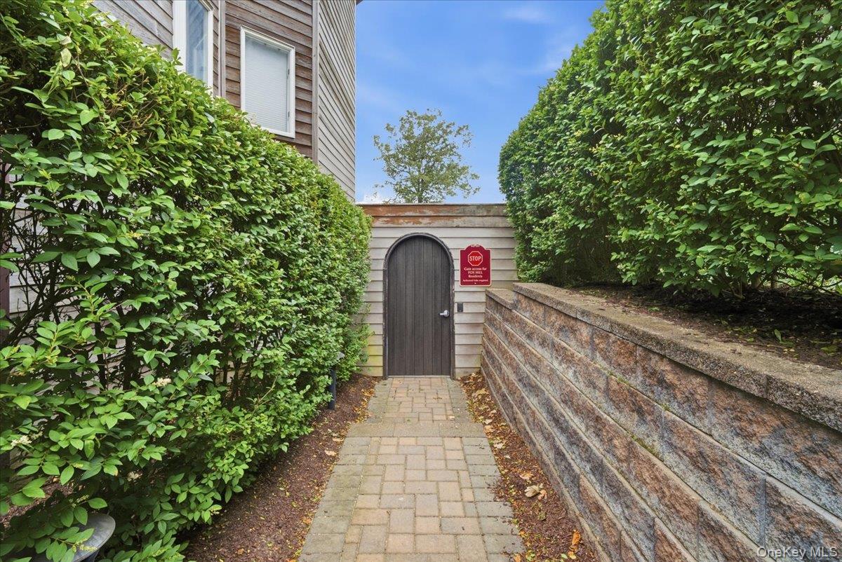606 Fox Hill Drive – For Sale photo 48