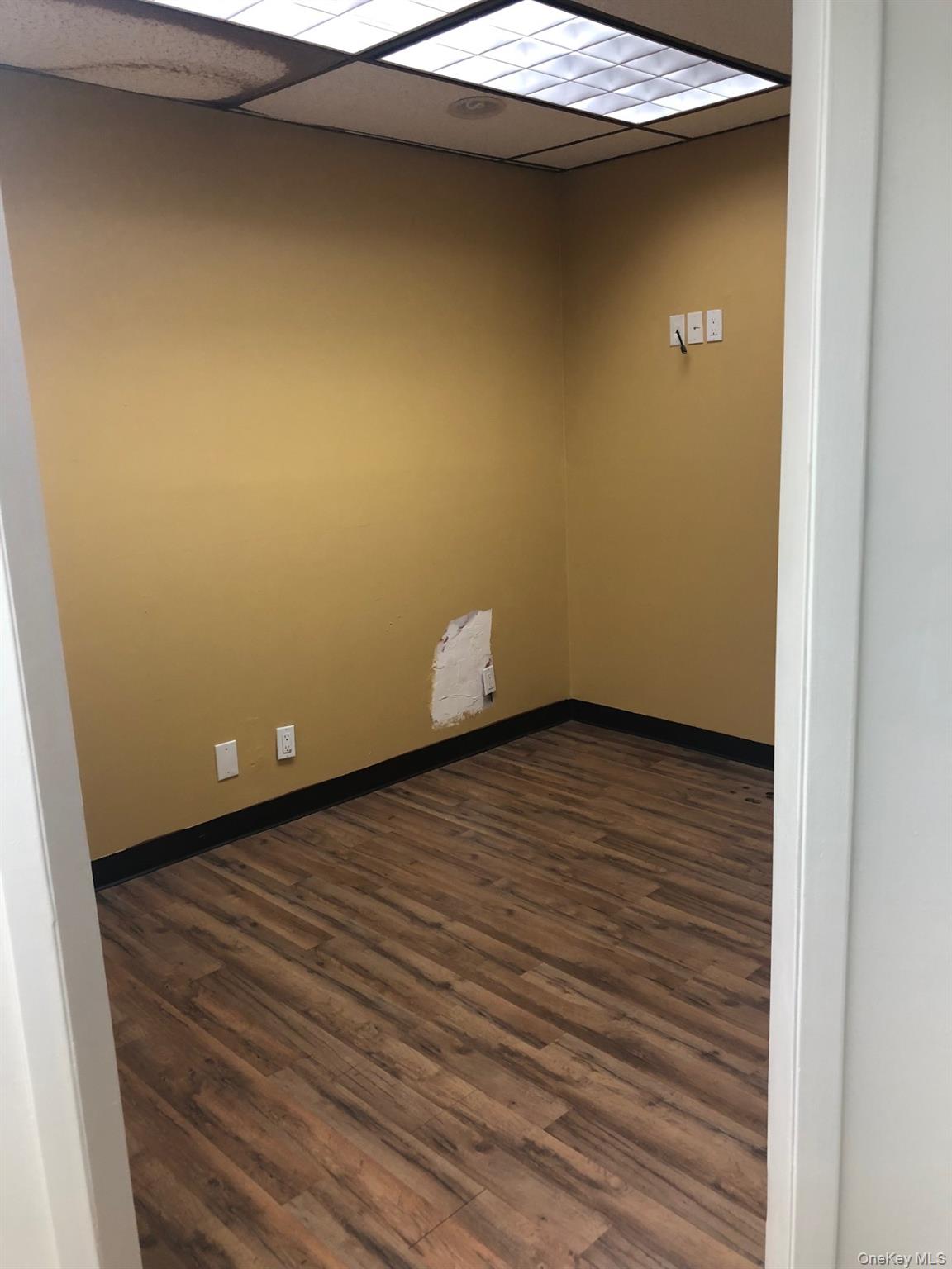 7407 Myrtle Avenue – For Rent photo 8
