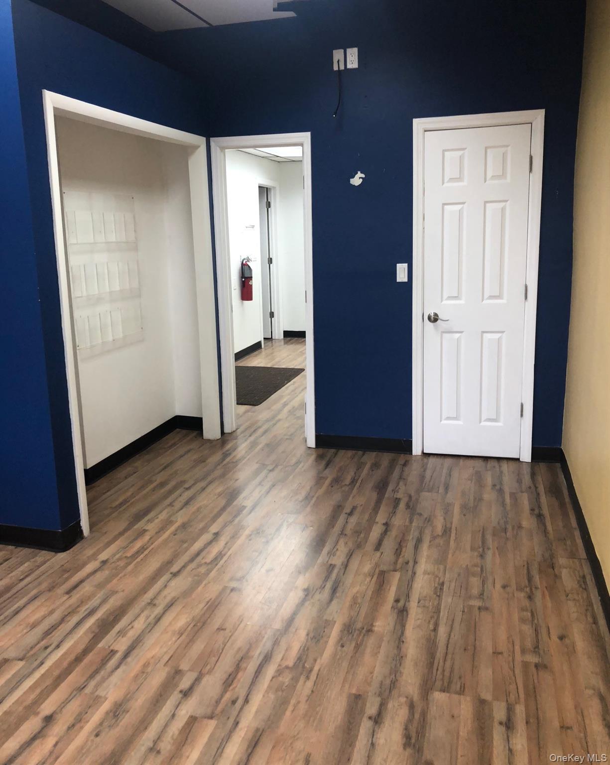 7407 Myrtle Avenue – For Rent photo 4