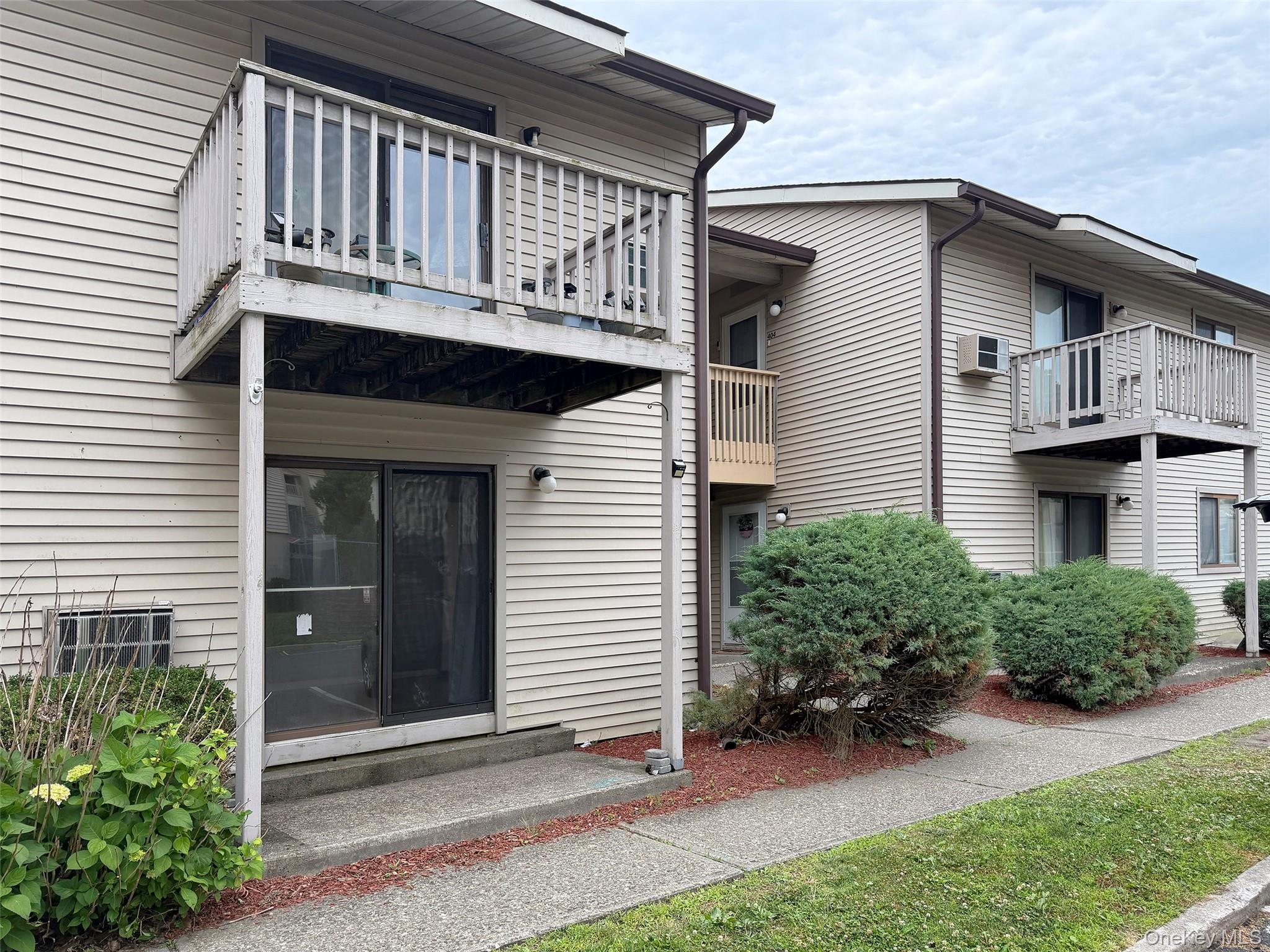394 Concord – For Sale photo 4