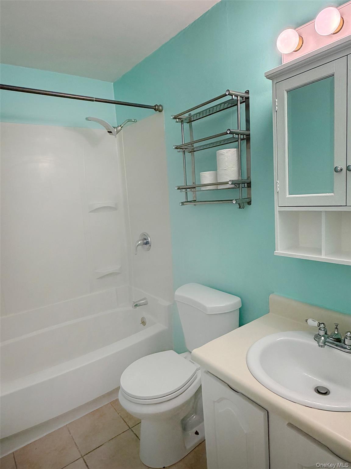 394 Concord – For Sale photo 16