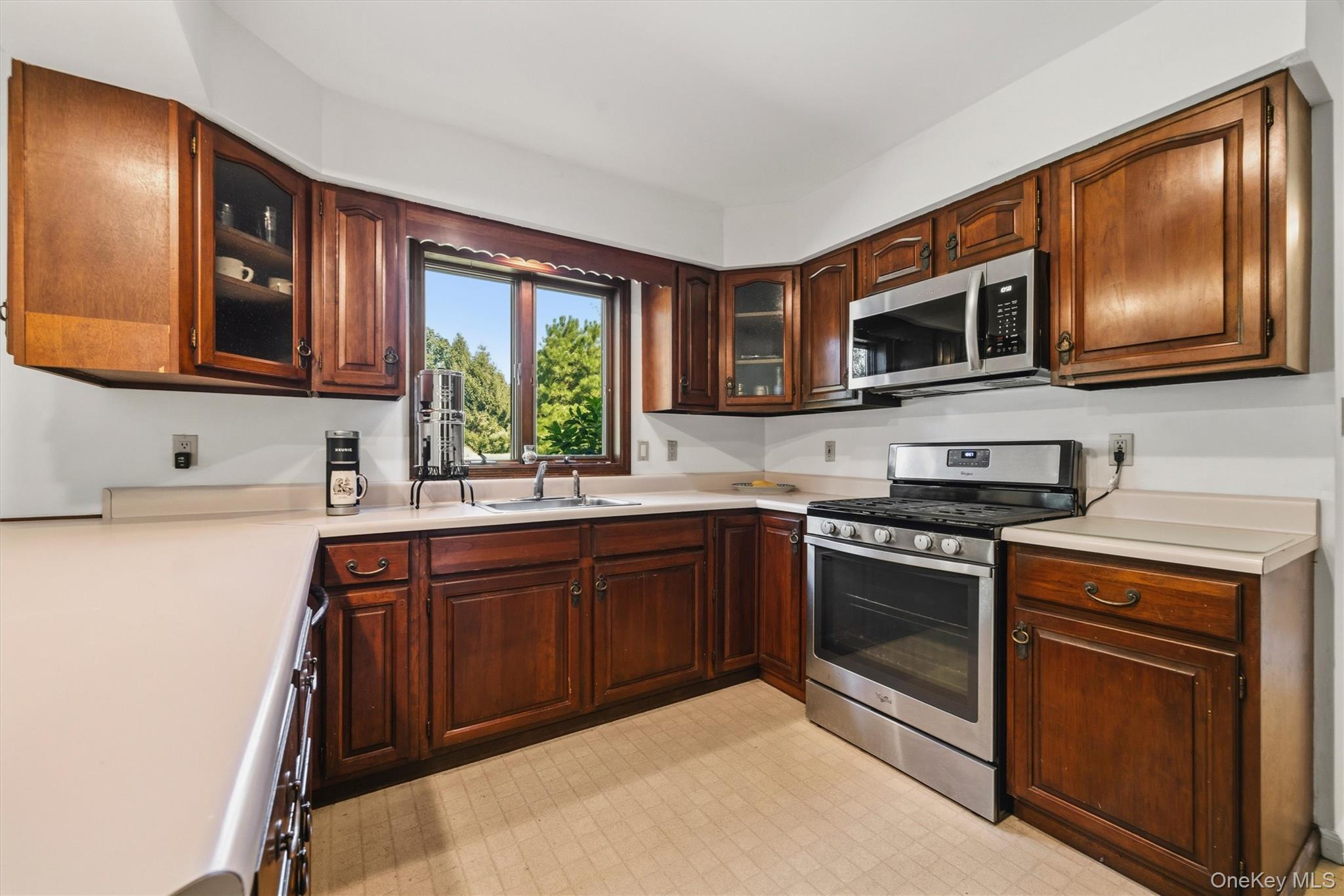 180 Sarah Wells Trail – For Sale photo 18