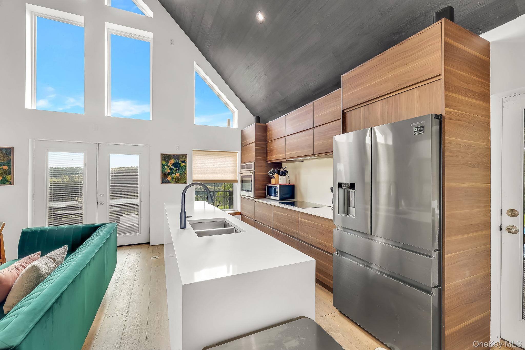 103 Breezy Hill Road, Unit 1 photo 14
