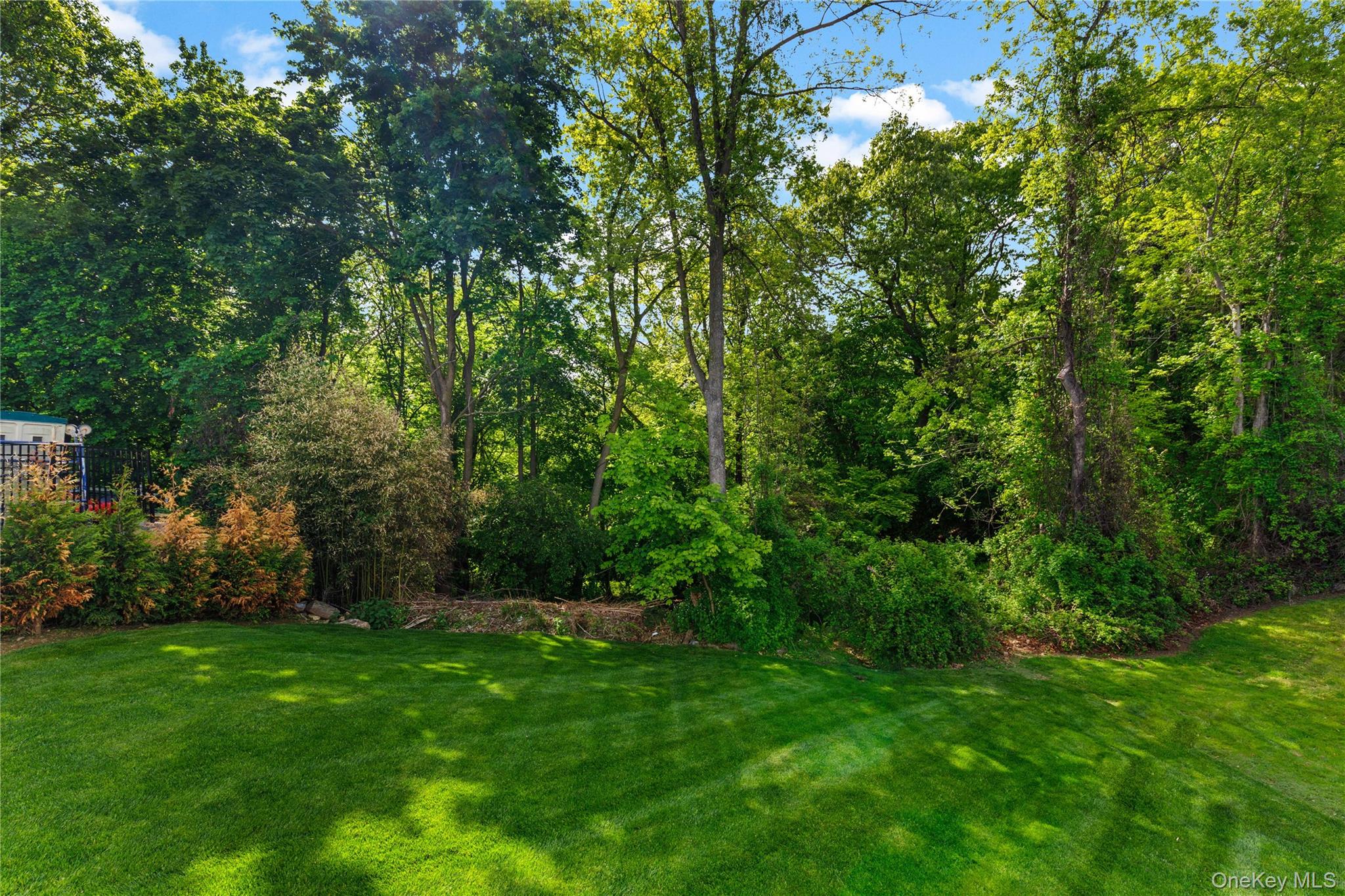 86 A Maple Avenue – For Rent photo 27