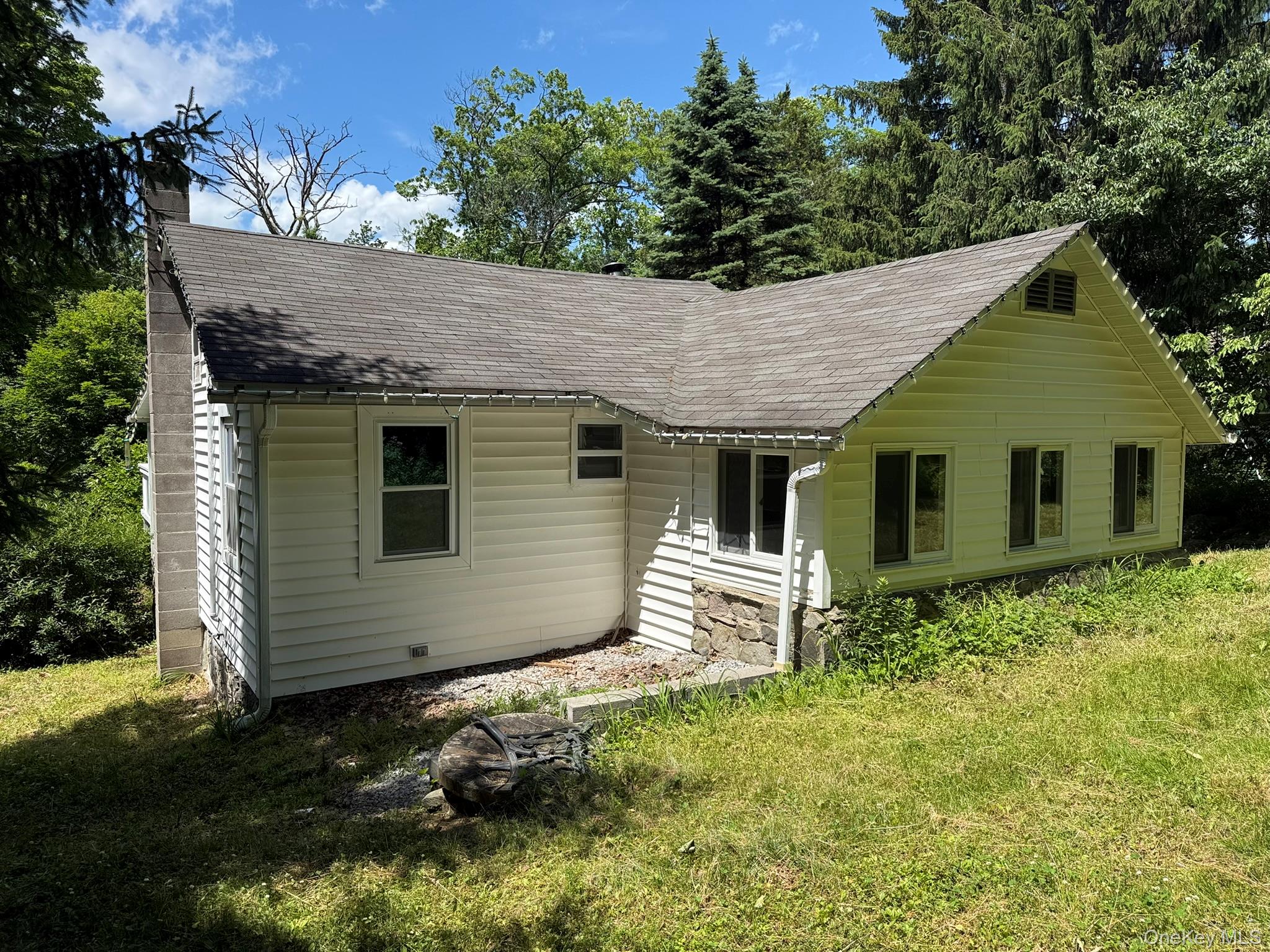 25 Gloria Trail – For Rent photo 5