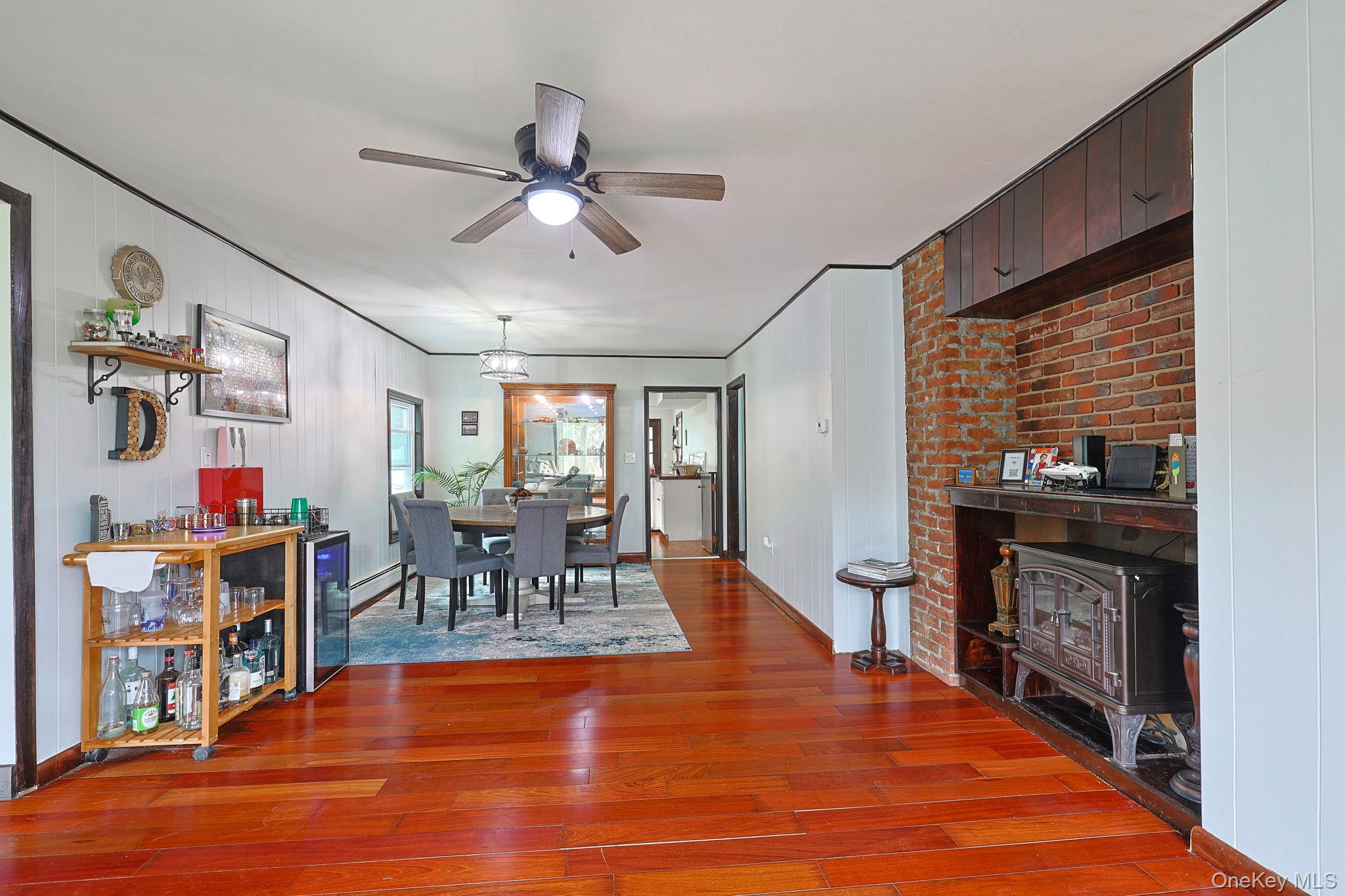 678 Prosperous Valley Road – For Sale photo 5