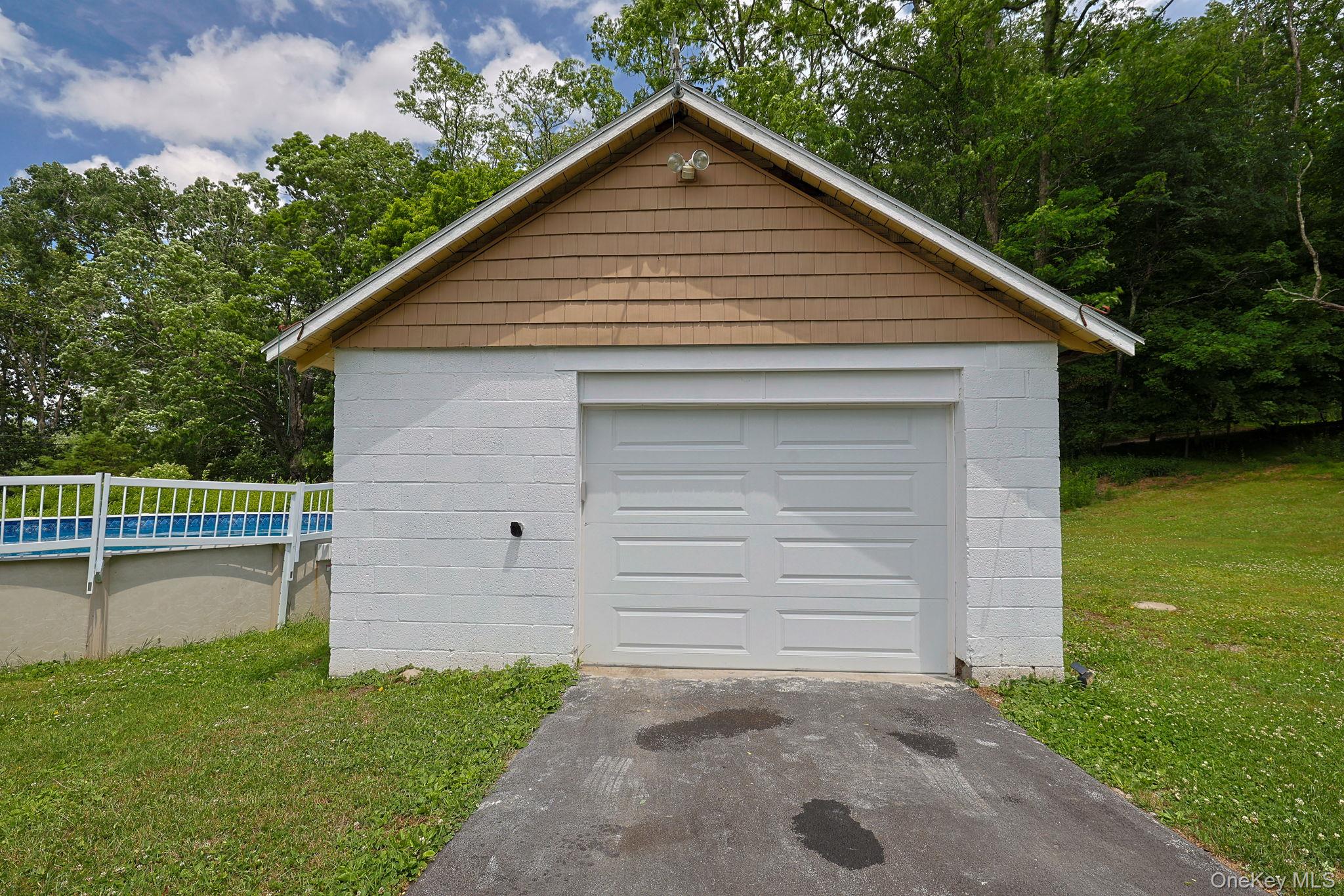 678 Prosperous Valley Road – For Sale photo 26