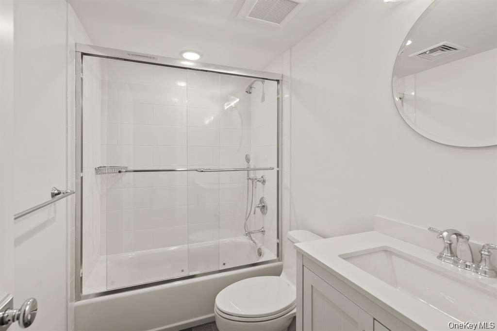 31 Maple Avenue – For Rent photo 15
