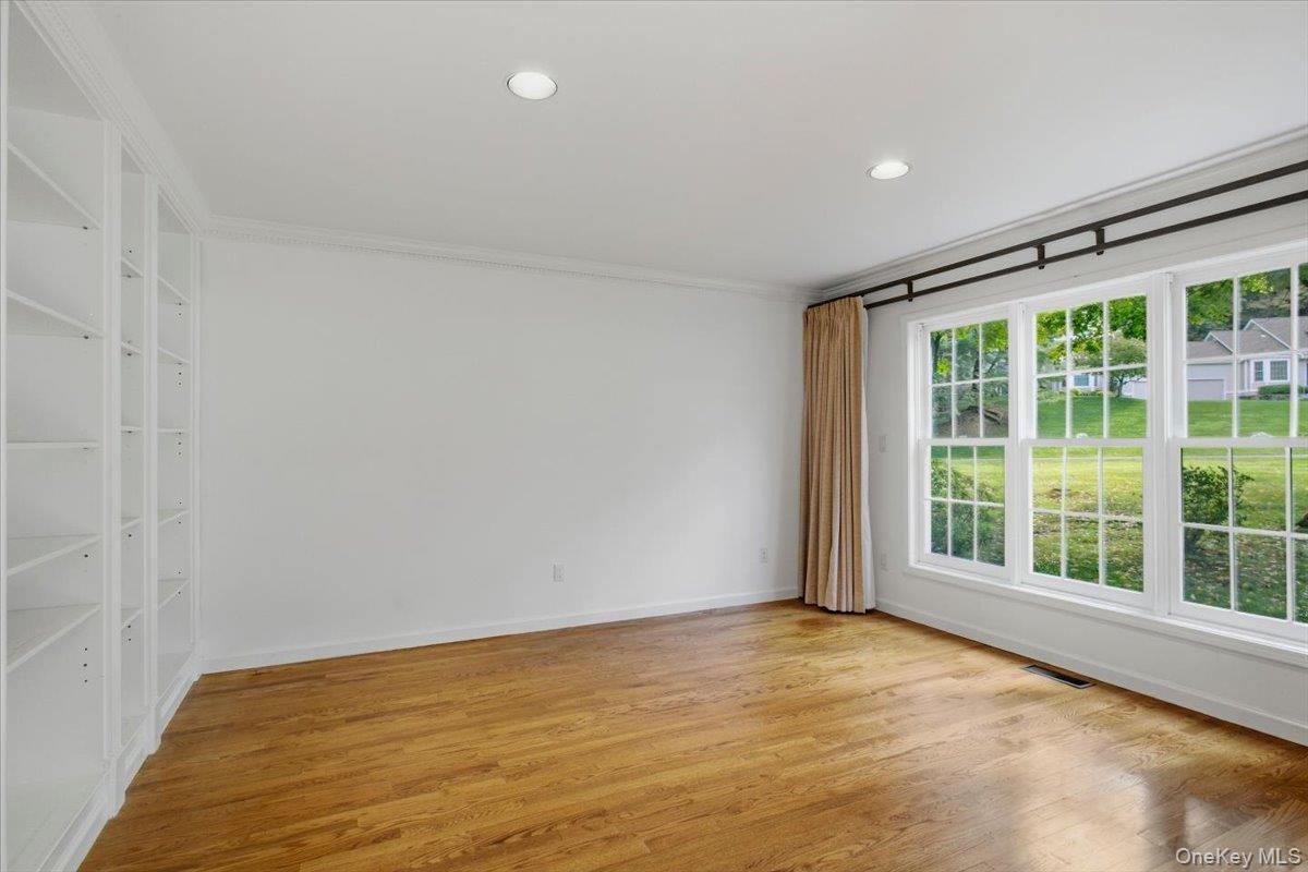 34 Old Town Crossing – For Sale photo 6