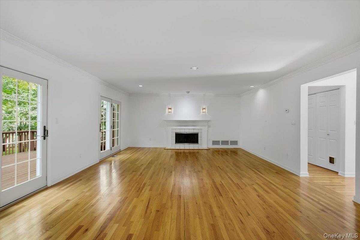 34 Old Town Crossing – For Sale photo 9