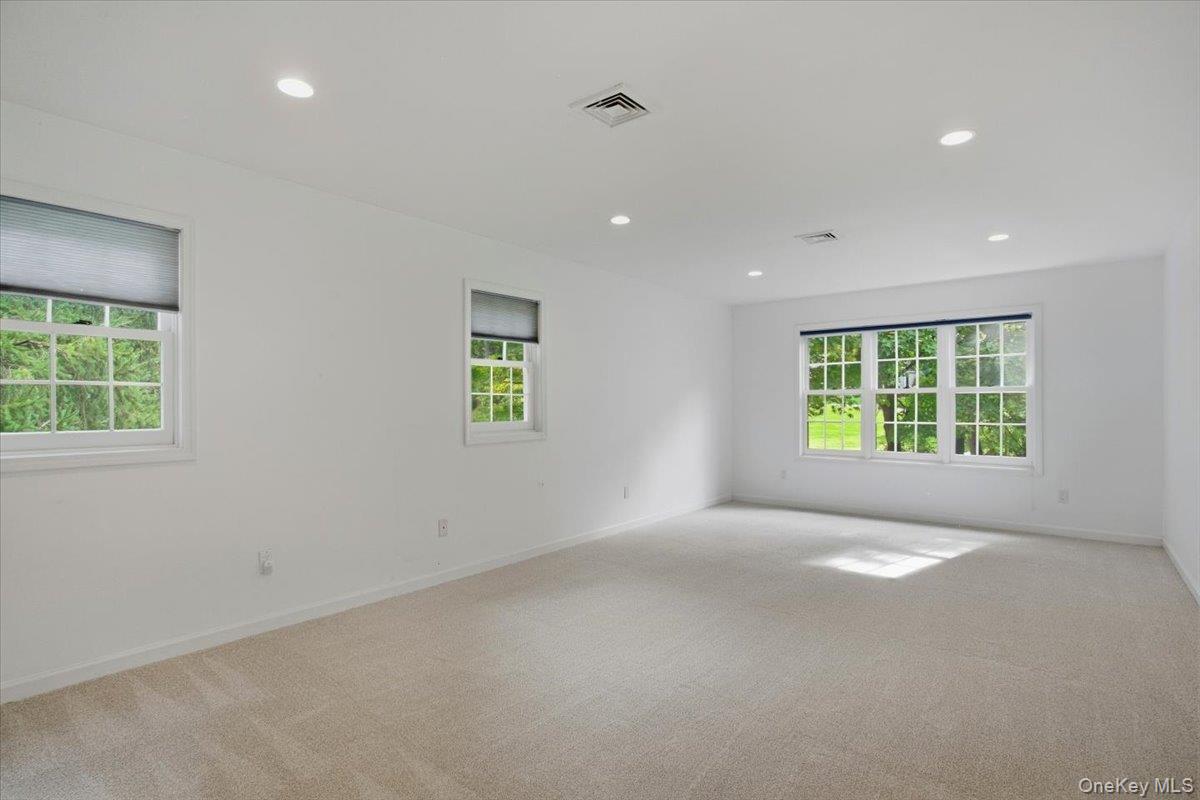34 Old Town Crossing – For Sale photo 22