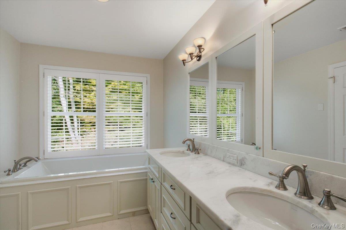 34 Old Town Crossing – For Sale photo 21