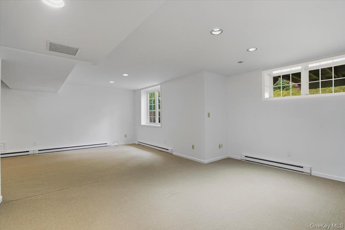 34 Old Town Crossing – For Sale photo 26