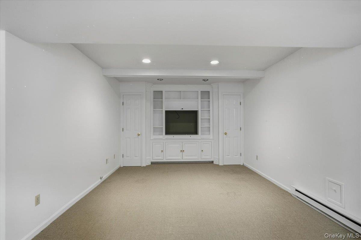 34 Old Town Crossing – For Sale photo 27