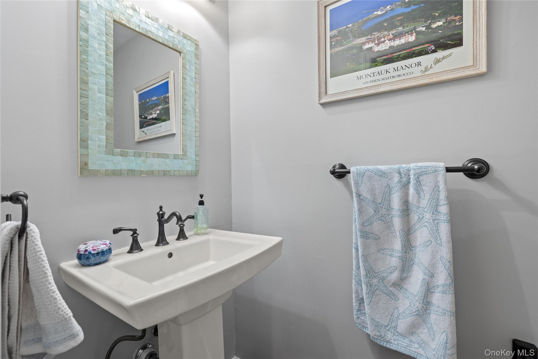 8 Victoria Drive, Unit 8 photo 14