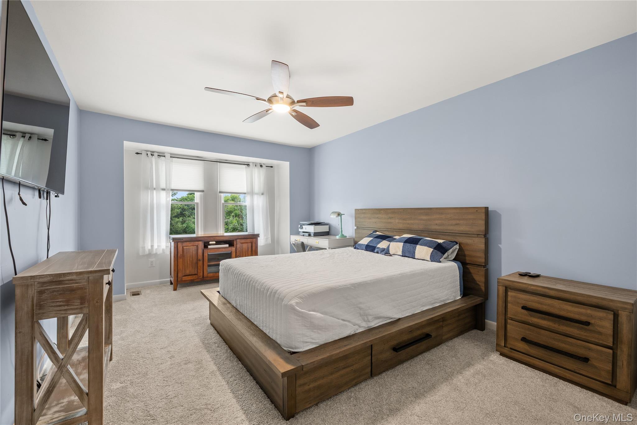 8 Victoria Drive, Unit 8 photo 15