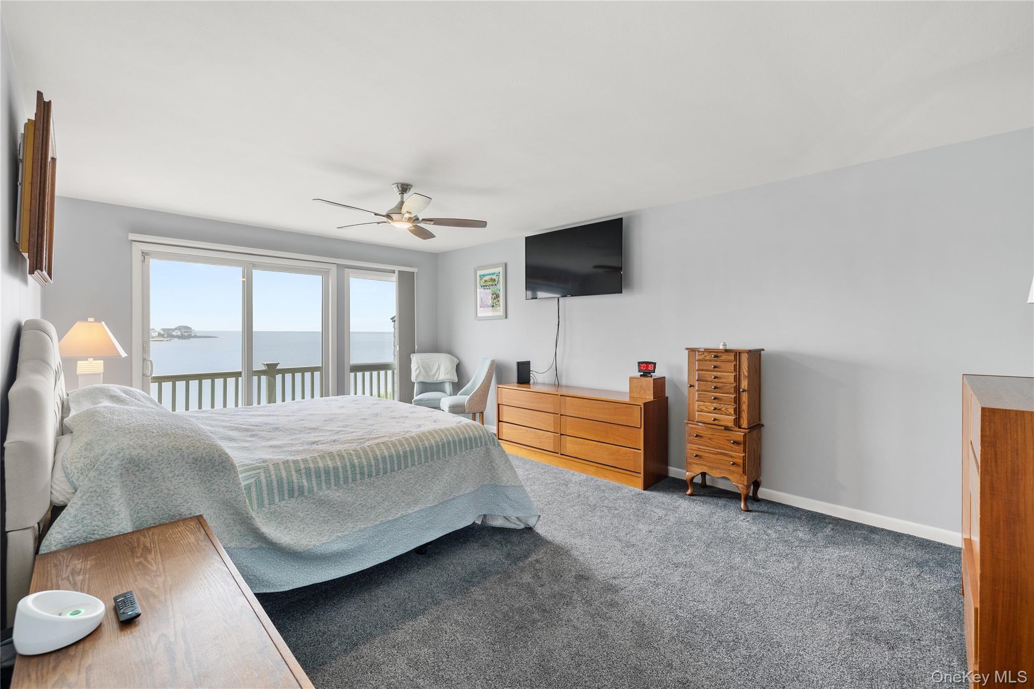 8 Victoria Drive, Unit 8 photo 19