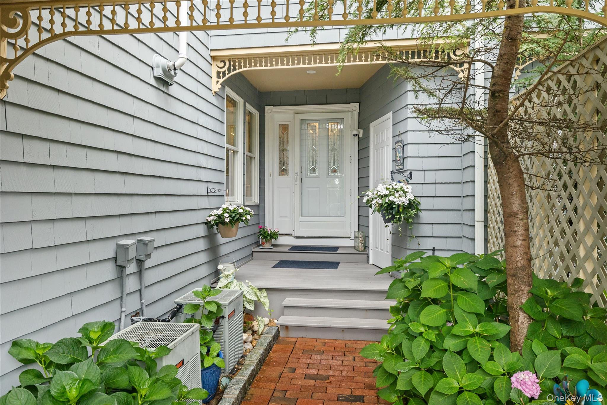 8 Victoria Drive, Unit 8 photo 3