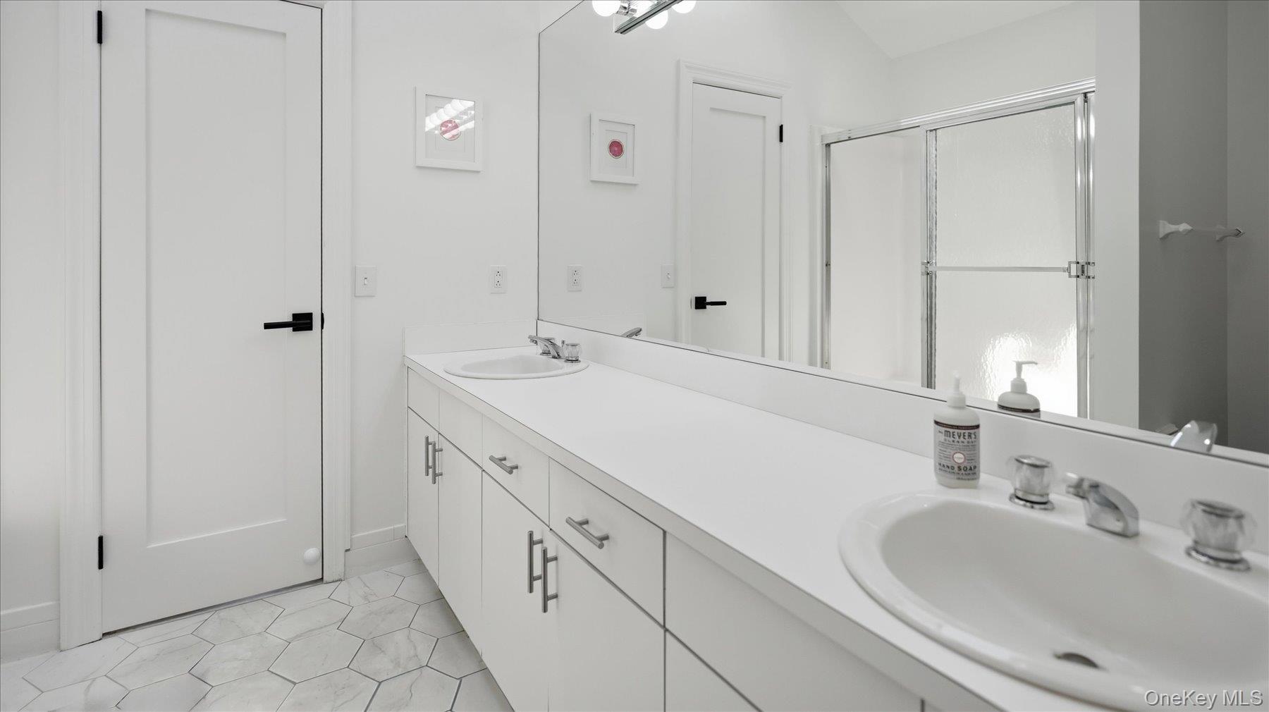 7 Midhampton Court – For Rent photo 11