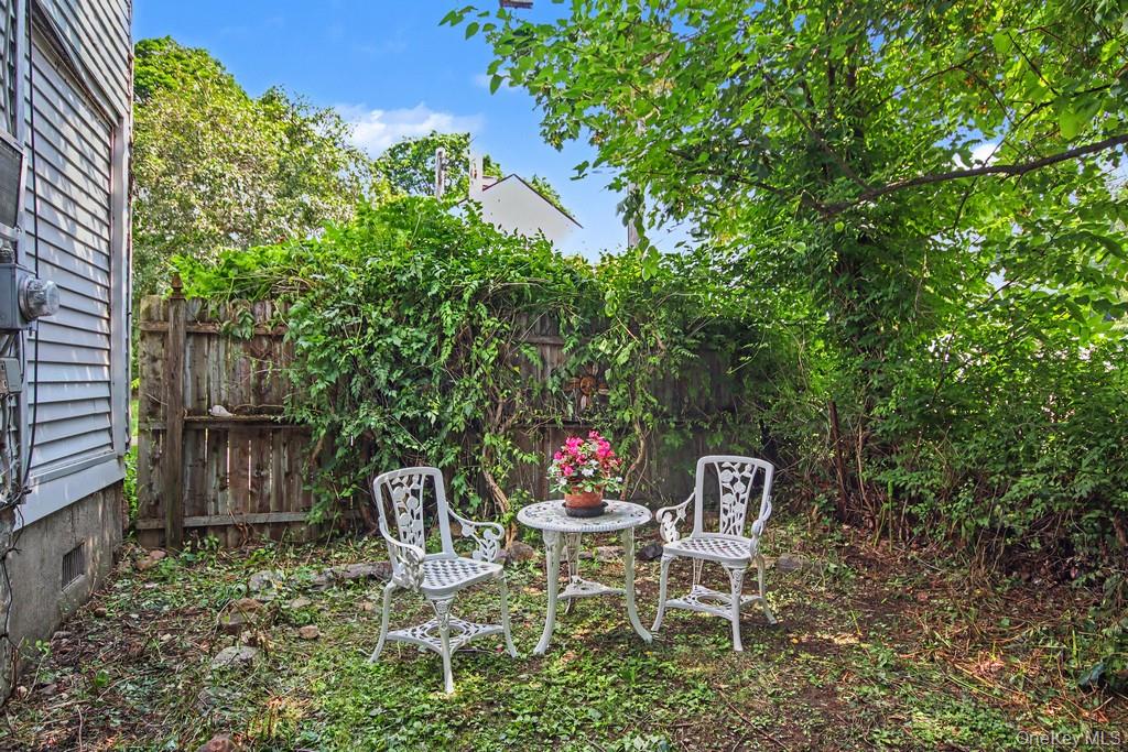 219 E Main Street – For Sale photo 21