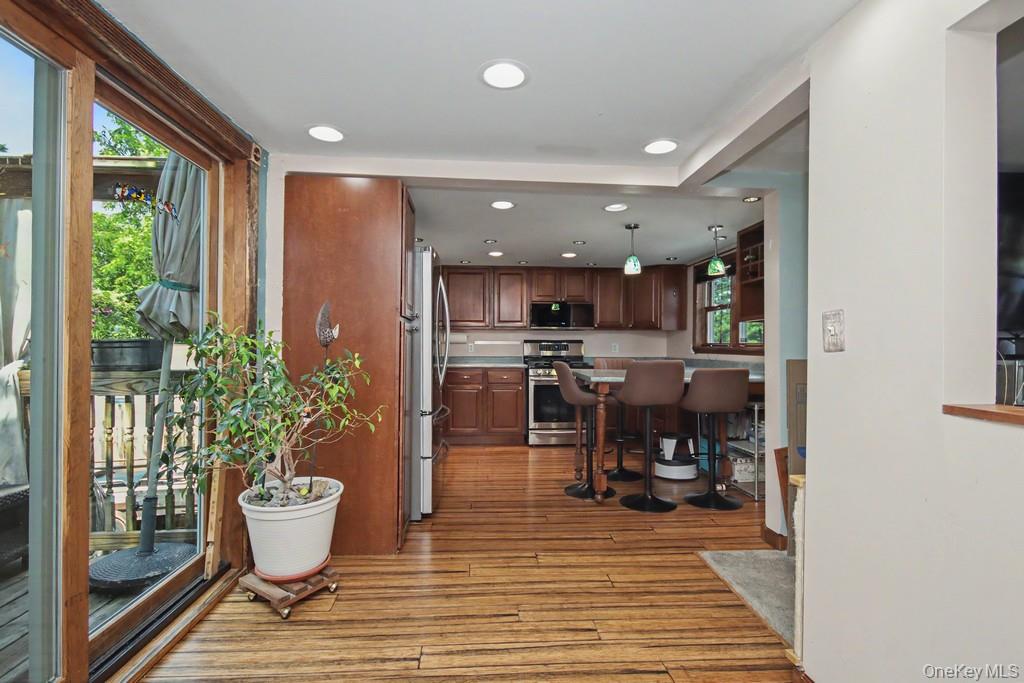 219 E Main Street – For Sale photo 6