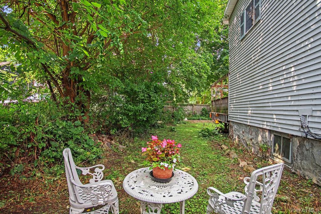 219 E Main Street – For Sale photo 22