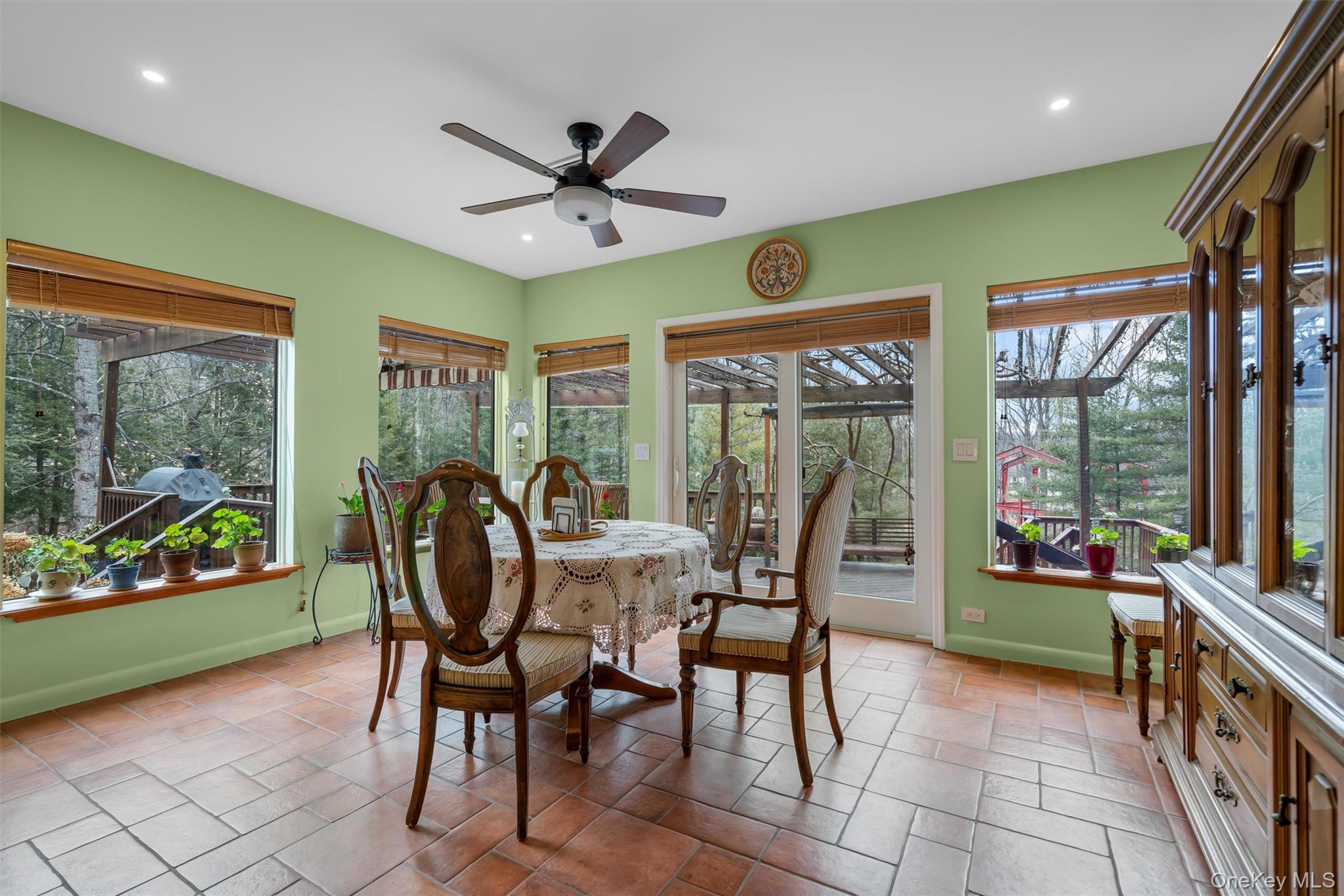 36 Chardavoyne Road – For Sale photo 14