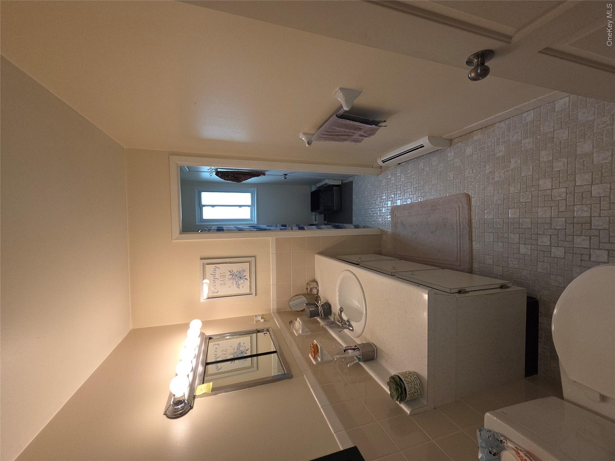 2740 South Road, Unit A2 photo 9