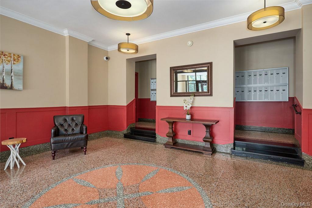 77 Bronx River Road, Unit 1E photo 4