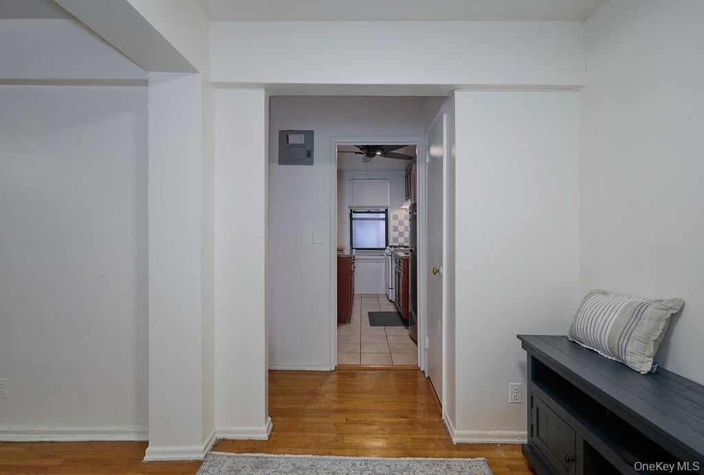 77 Bronx River Road, Unit 1E photo 10