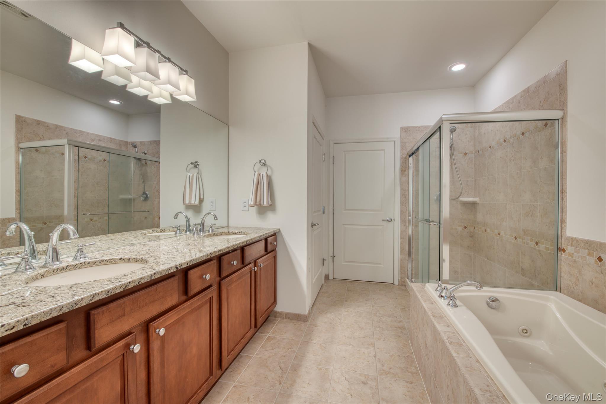 171 Jonathan Lane – For Sale photo 13