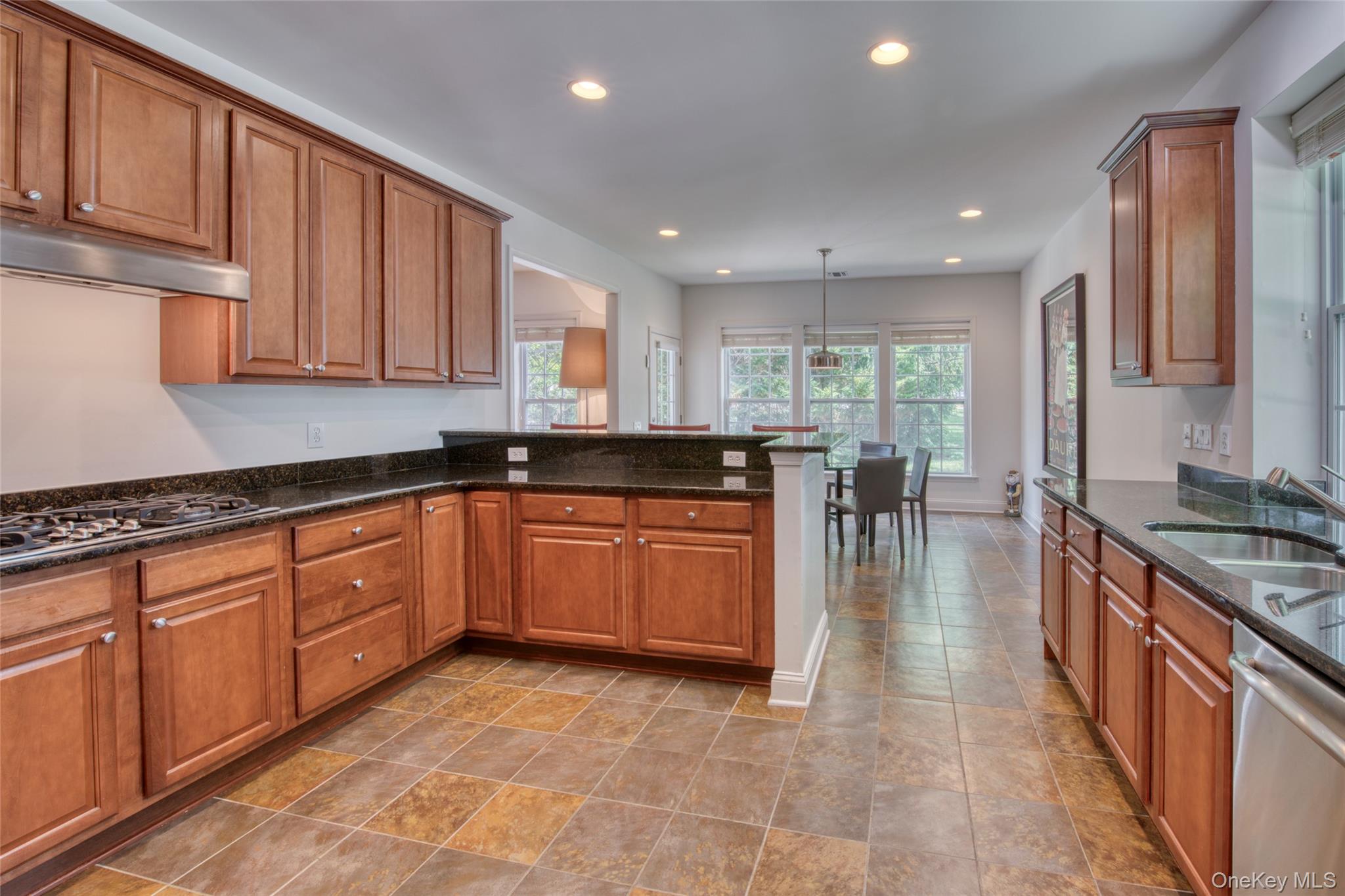 171 Jonathan Lane – For Sale photo 10