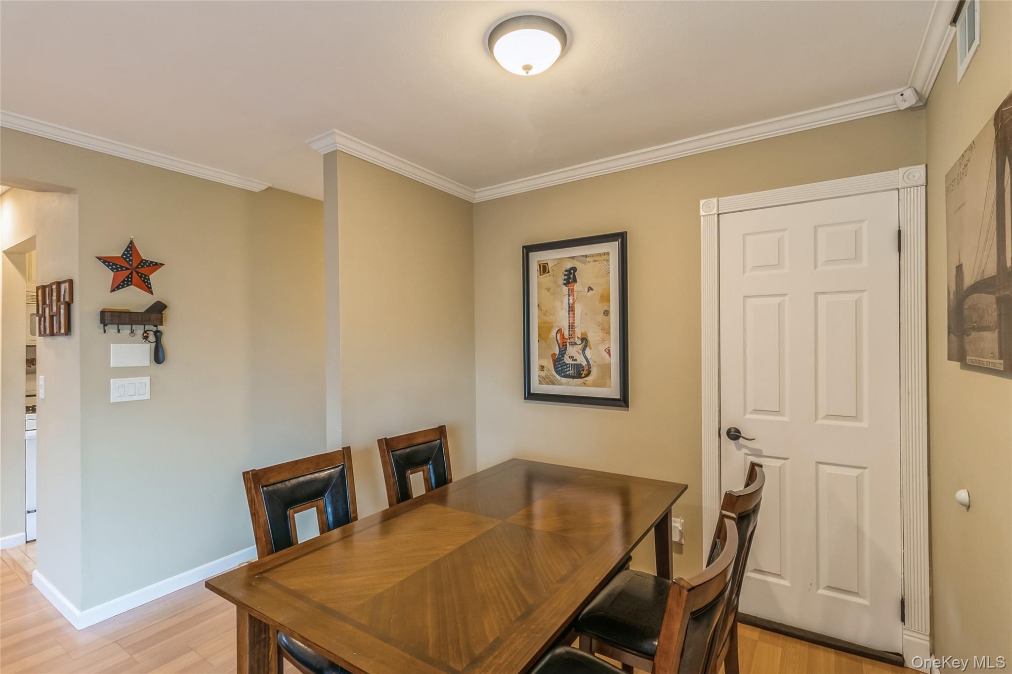 48 Pointe Cir S – For Rent photo 11