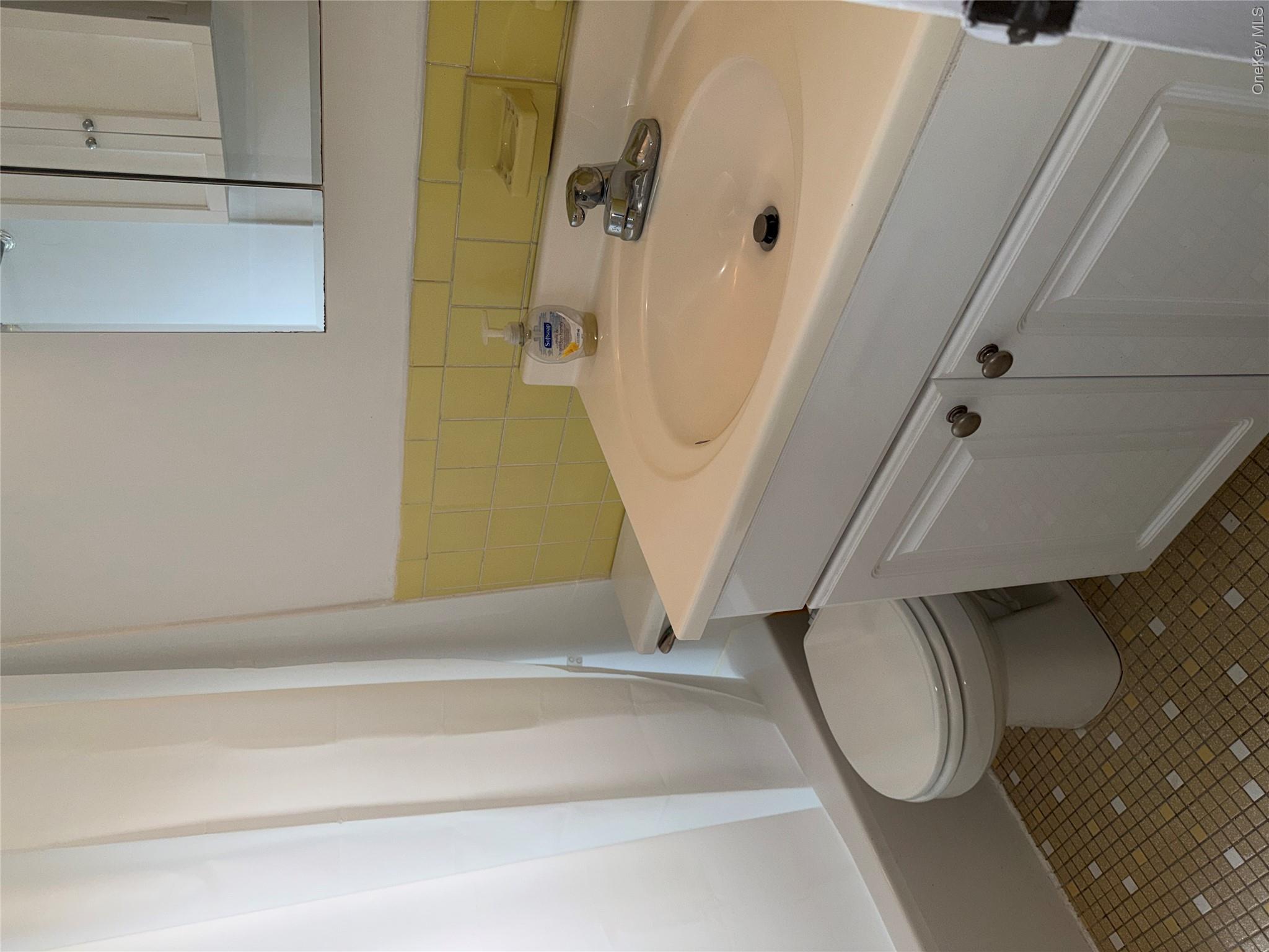 27 Bon Aire Circle, Unit 8301 photo 10