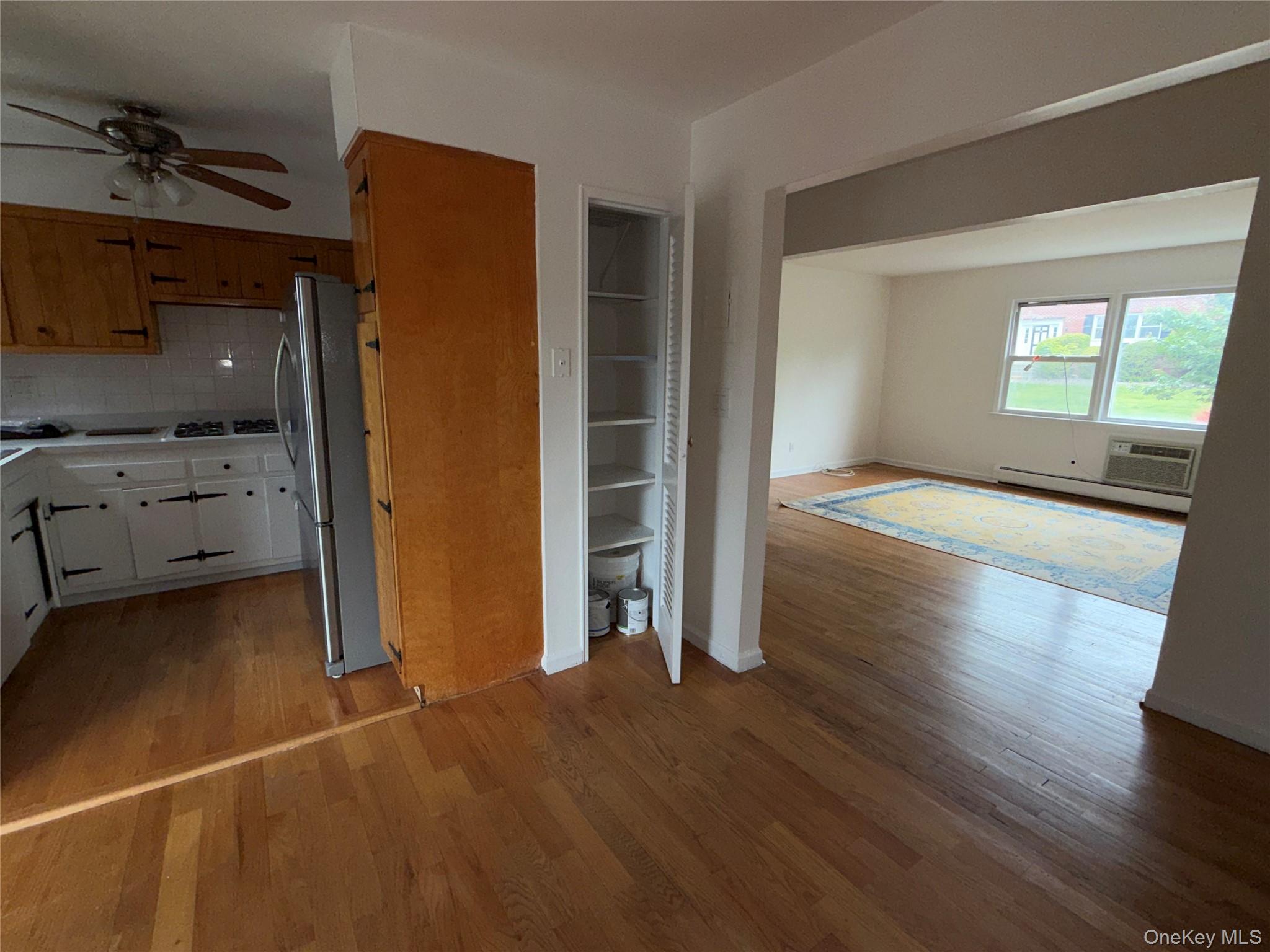 27 Bon Aire Circle, Unit 8301 photo 2