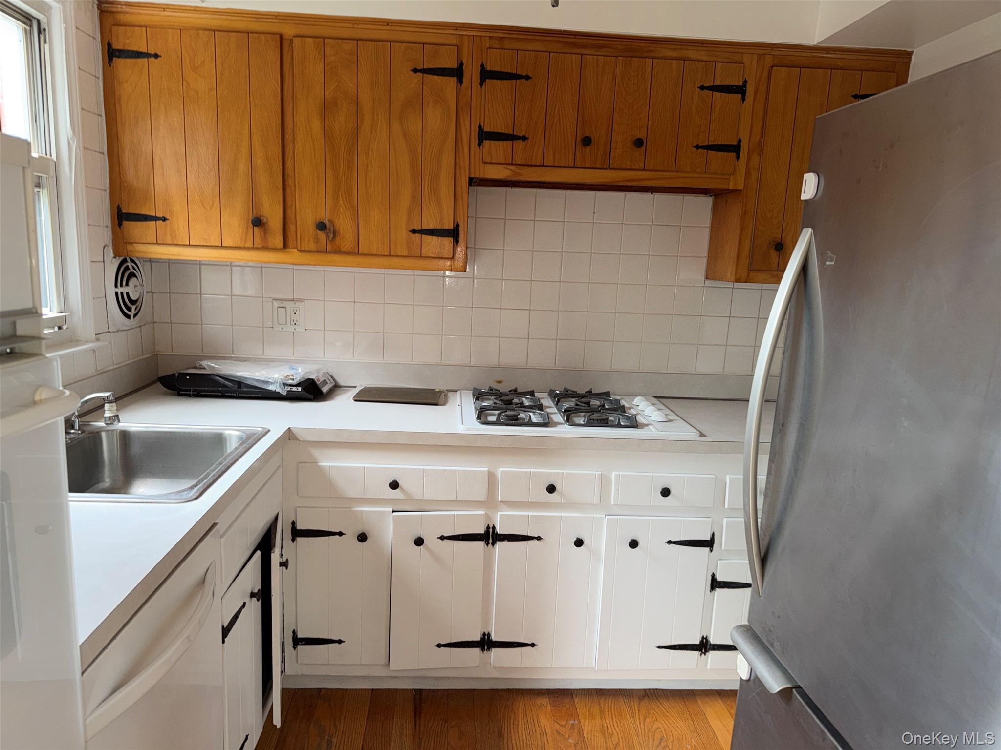 27 Bon Aire Circle, Unit 8301 photo 6