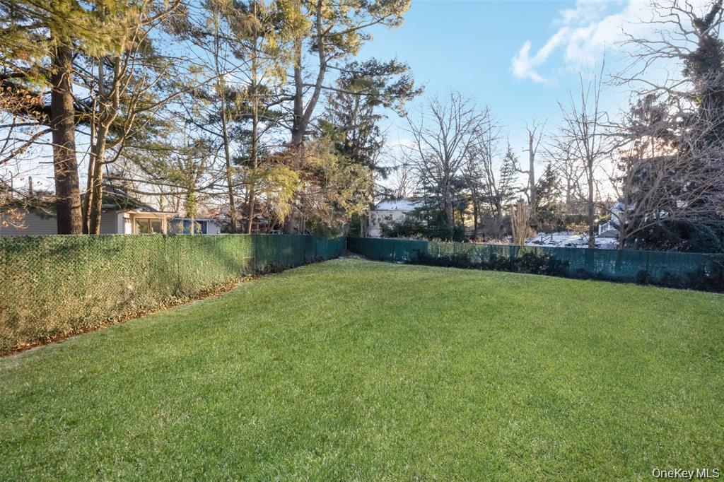 1680 Lake Avenue – For Sale photo 2